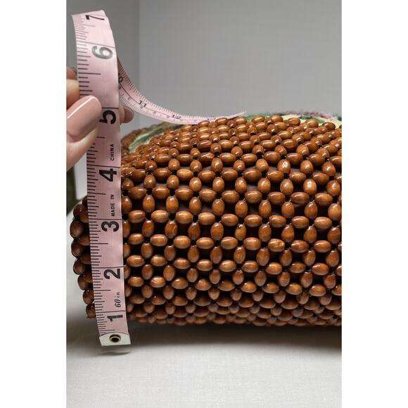 Vintage 1970s Boho Retro Chic Wood Beaded Needlepoint Design Shoulder Bag Purse - Picture 7 of 11